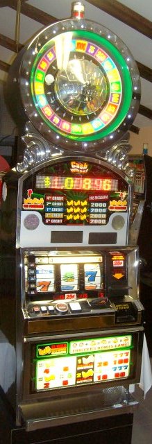 Cash Wheel Slot Machine